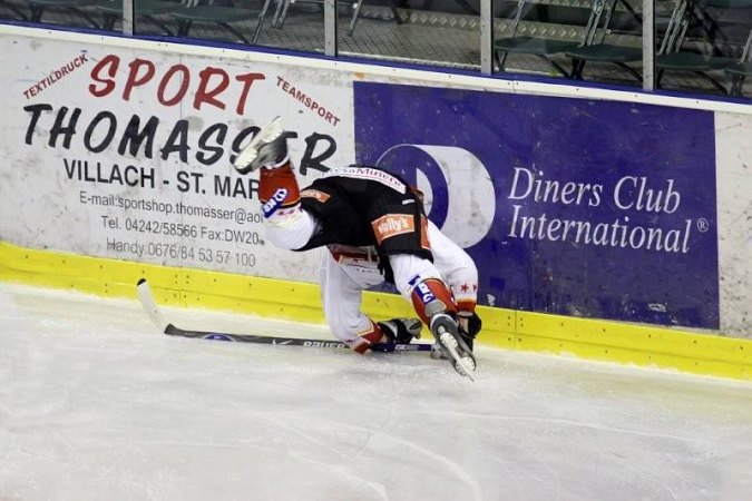 apr-hokej-a-olimpija-001.jpg