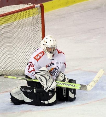 apr-hokej-a-olimpija-005.jpg