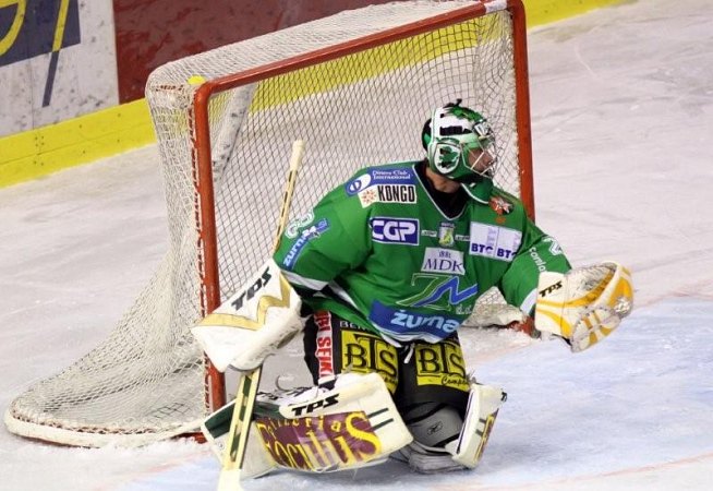 apr-hokej-a-olimpija-013.jpg