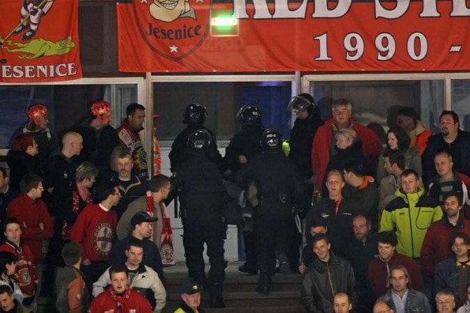 apr-hokej-e-olimpija-020.jpg