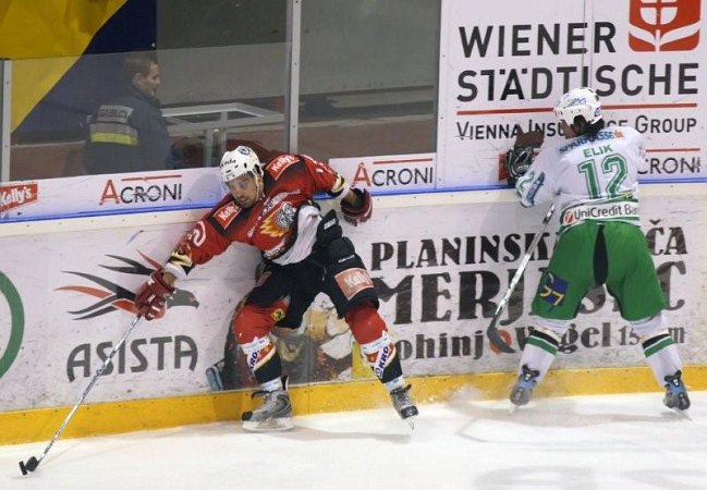apr-hokej-e-olimpija-023.jpg