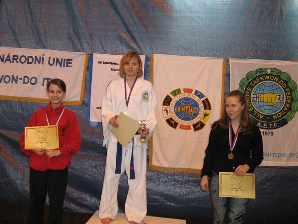 apr-taekwondo-b-011.jpg