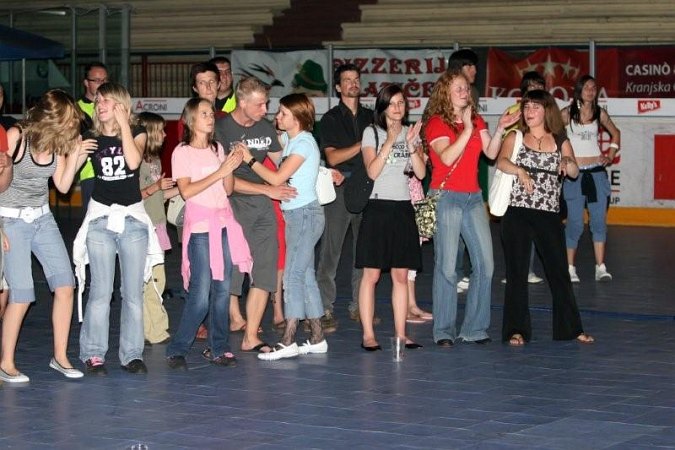 jun-koncert-pozdravpoletju-a-049.jpg
