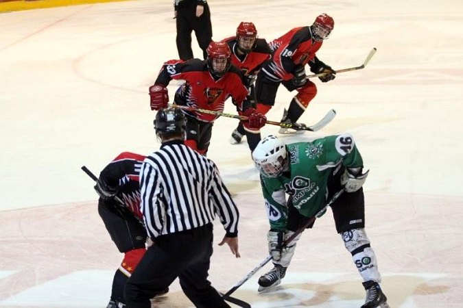 mar-hokejmladinci-a-olimpija-002.jpg