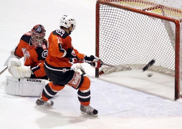 nov-hokej-c-kac-015.jpg