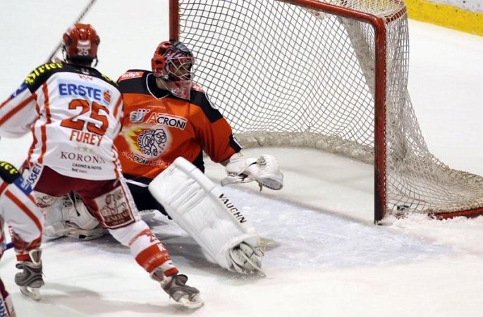 nov-hokej-c-kac-017.jpg