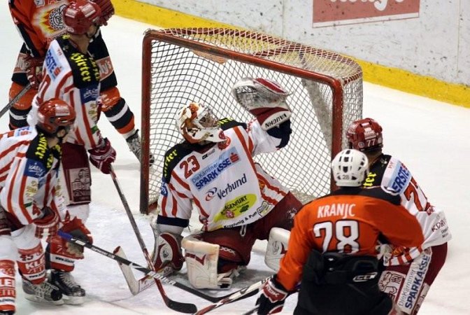 nov-hokej-c-kac-028.jpg
