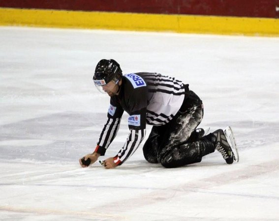 nov-hokej-d-villach-008.jpg