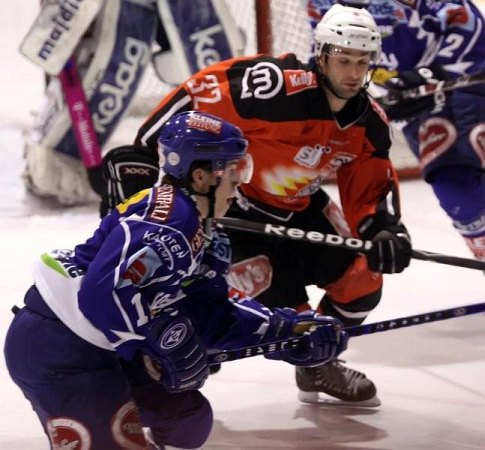 nov-hokej-d-villach-020.jpg
