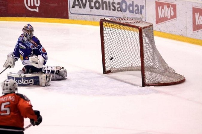 nov-hokej-d-villach-022.jpg