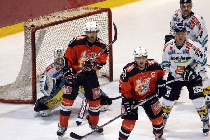 okt-hokej-c-linz-015.jpg