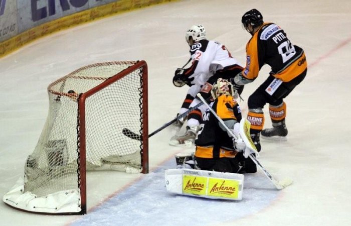 okt-hokej-e-graz-005.jpg