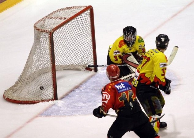 sep-hokejmladi-b-slavija-020.jpg