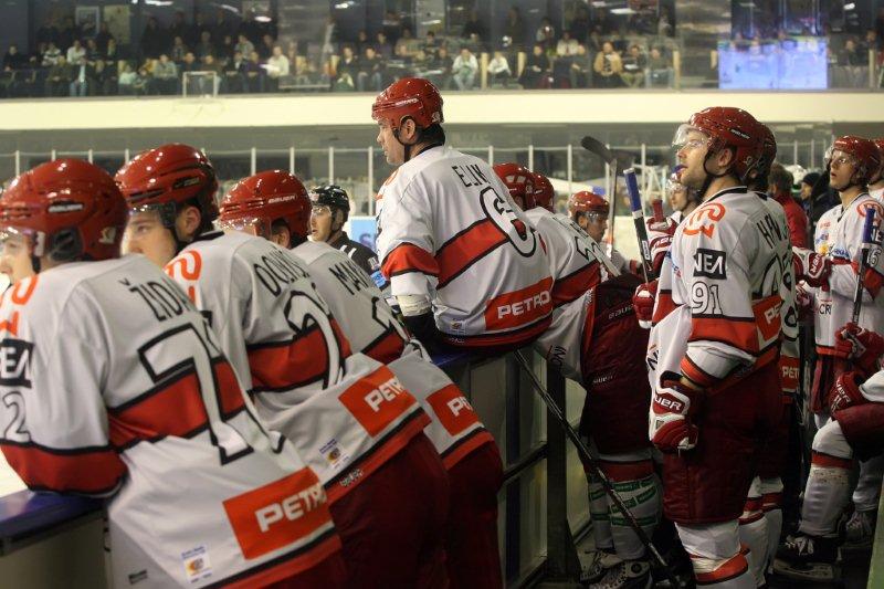 dec-hokej-a-olimpija-001.jpg