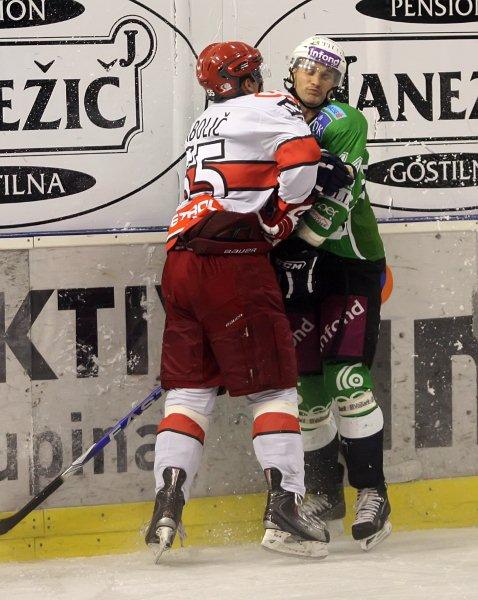 dec-hokej-a-olimpija-006.jpg