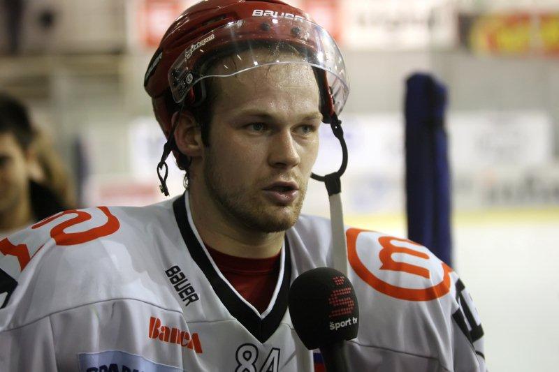 dec-hokej-a-olimpija-025.jpg