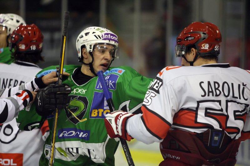 dec-hokej-a-olimpija-029.jpg