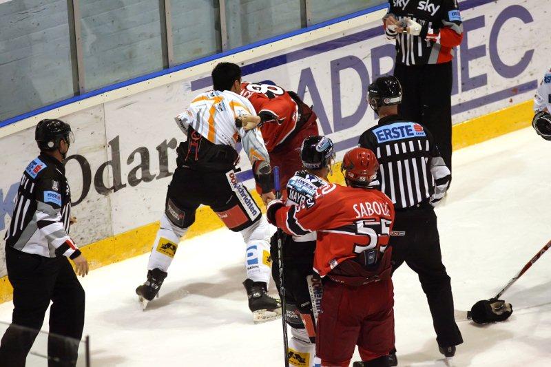 dec-hokej-b-linz-032.jpg
