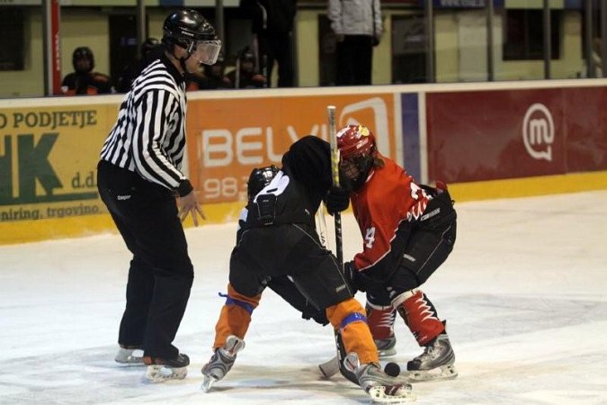 feb-hokej-decki-maribor-a-001.jpg