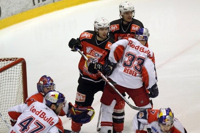 feb-hokej-f-salzburg-009.jpg