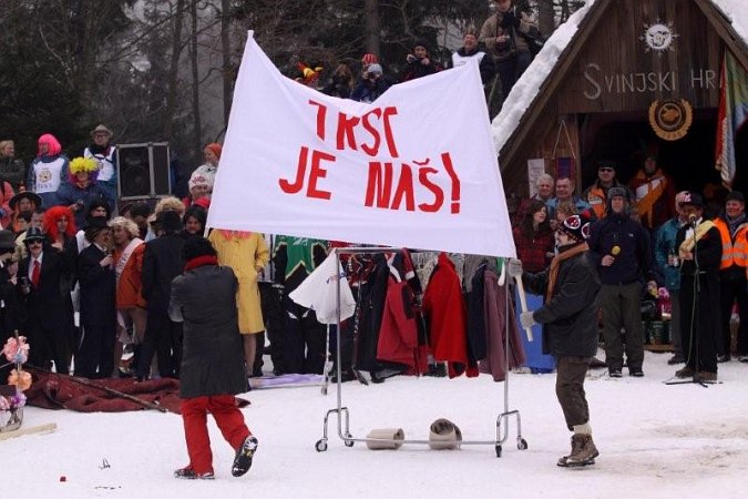 feb-svinjskaglava-b-101.jpg