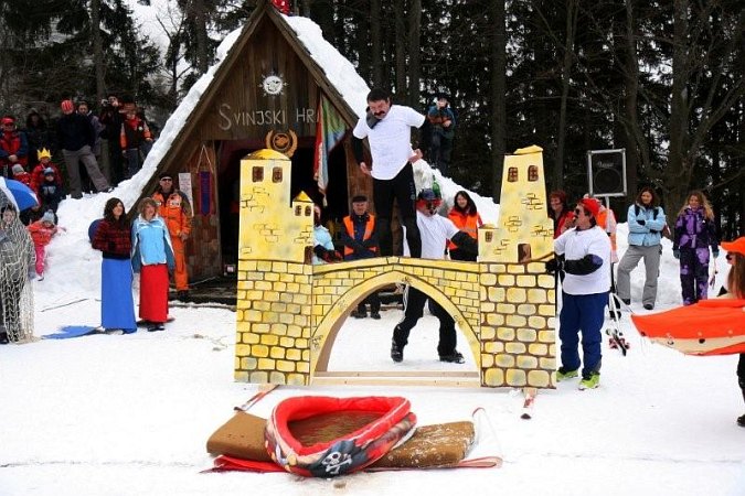 feb-svinjskaglava-b-115.jpg