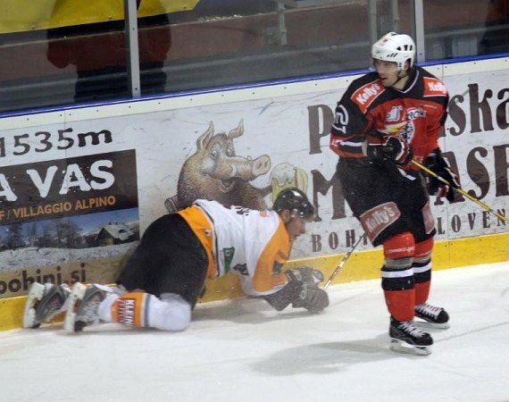 jan-hokej-b-graz-014.jpg