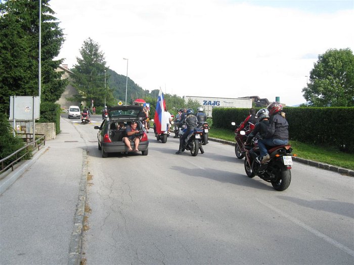 jul-jurerobic-a-005.jpg