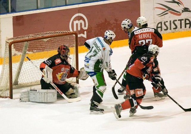 mar-hokej-fb-olimpija-021.jpg