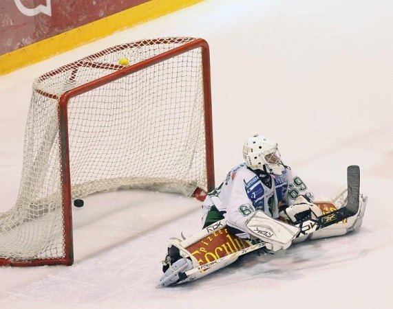 mar-hokej-fb-olimpija-027.jpg