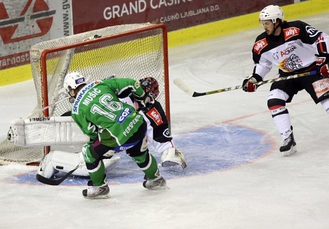 mar-hokej-fd-olimpija-008.jpg