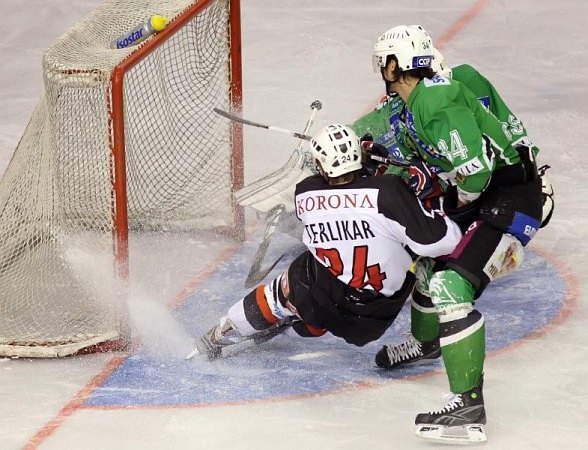 mar-hokej-fd-olimpija-014.jpg