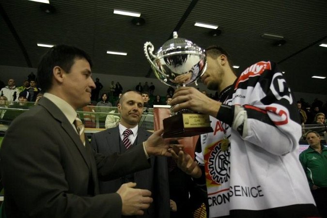 mar-hokej-fd-olimpija-039.jpg