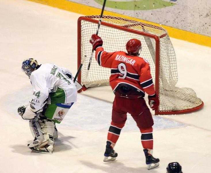 okt-hokej-f-olimpija-010.jpg
