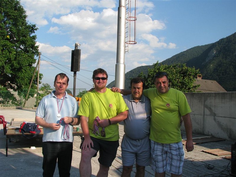 jun-sportneigre-a-001.jpg