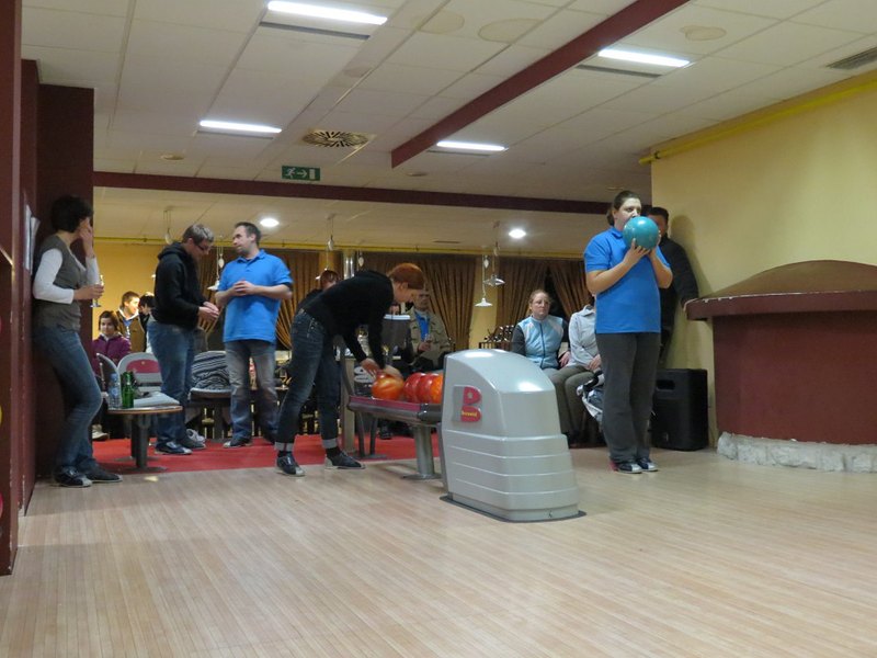 mar-bowling-a-009.jpg