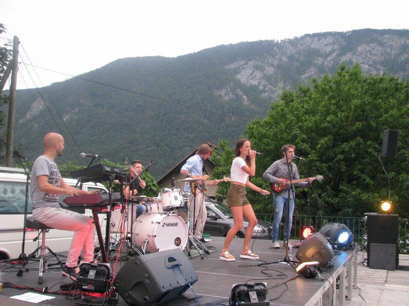 avg-poletnanoc-a-012.jpg
