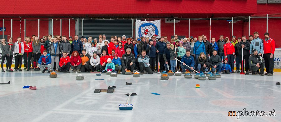 dec-curling-a-003.jpg