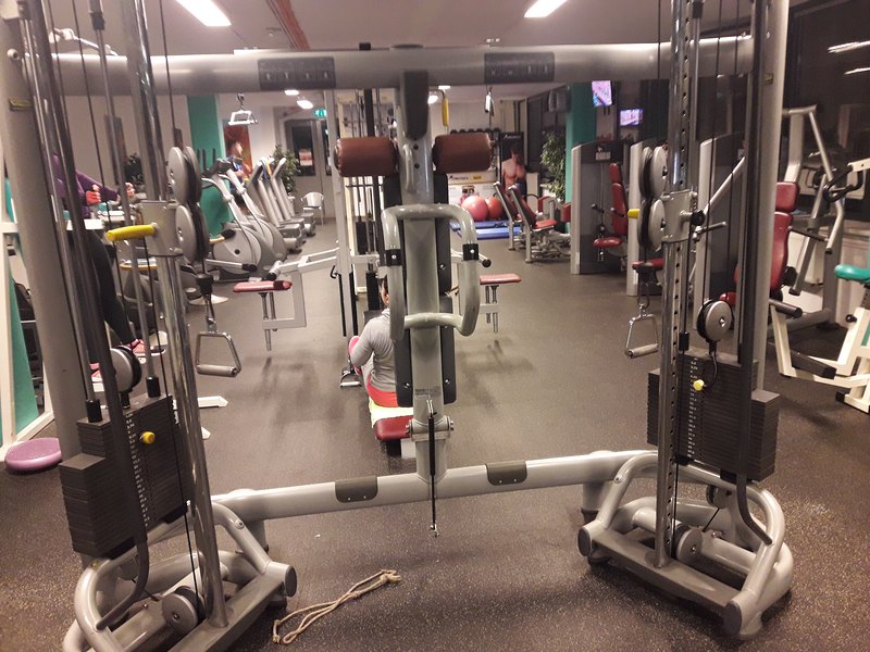 Fitnes Samson Jesenice - v portni dvorani Podmeakla