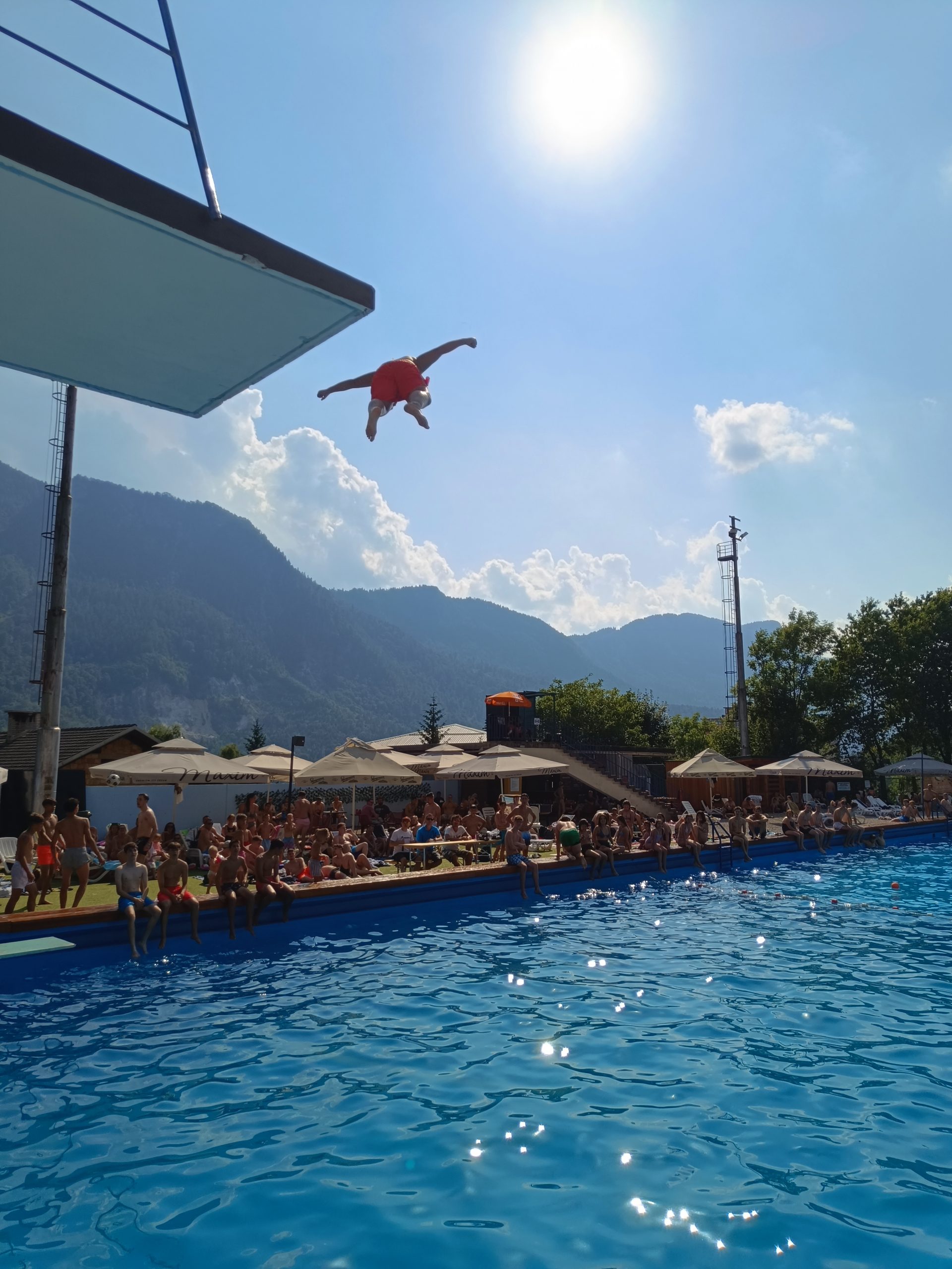 NOČ NA KOPALIŠČU UKOVA
