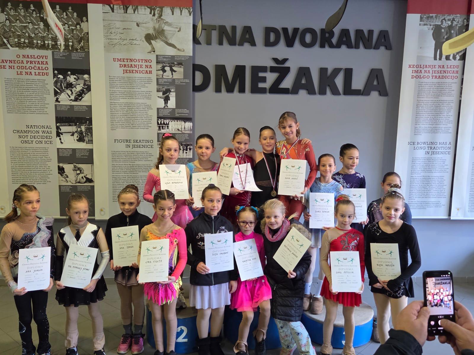 6 državnih naslovov za DK Jesenice